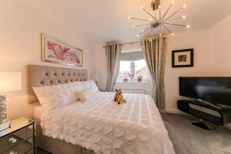 Main bedroom.jpg
