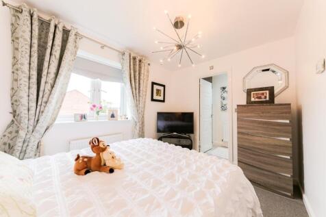 Main bedroom.jpg