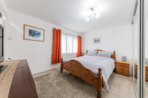 Bedroom.jpg