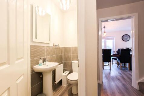 Entrance Hallway/ Downstairs WC