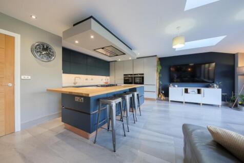 Kitchen, dining, family area