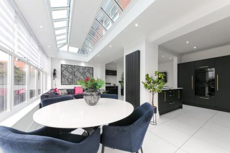 Kitchen, dining, family area