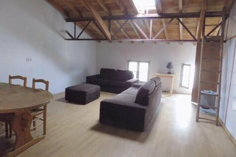 Living-room Wooden floor