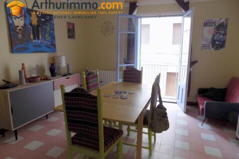 Dining room Tile