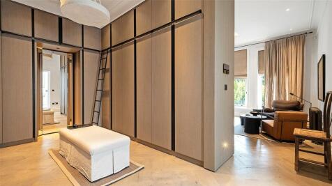 Dressing Room