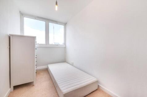 Bedroom 5/ Study