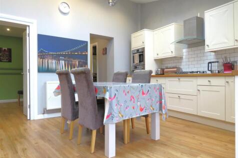 Kitchen &amp; dining room 2.JPG