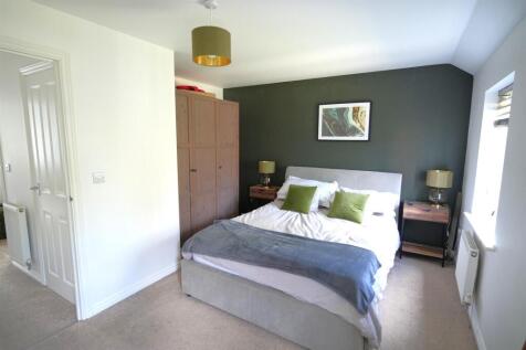 Main bedroom.jpeg