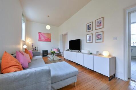 Living Room.JPG