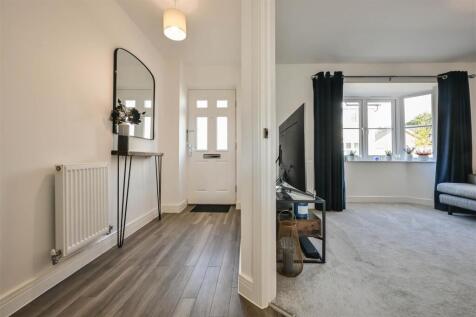 Entrance Hall.JPG