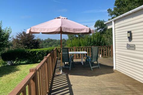 L-shaped terrace 