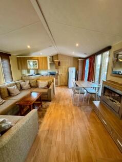 Centre lounge