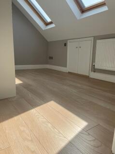 WALK IN WARDROBE 