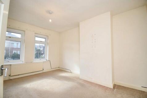 Nodder Road - Master Bedroom Overview