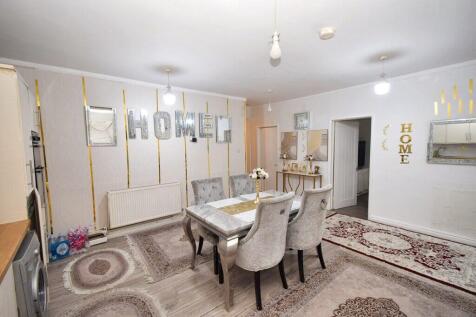 6 Alma Road - Dining Room