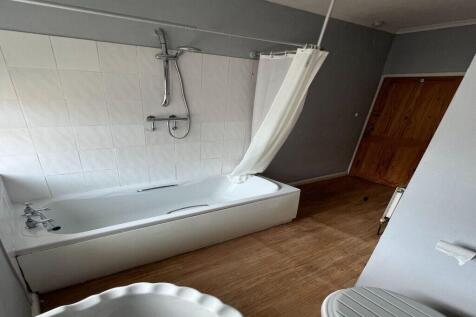 Coronation Street-Bathroom