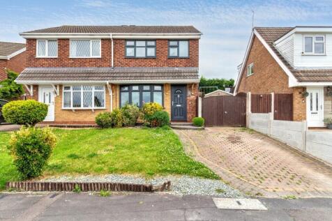 Houseman Drive - Front of Property