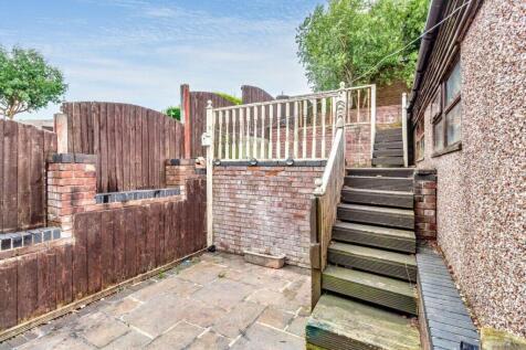 Houseman Drive -Rear of Property
