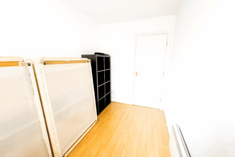 Limekiln Court-Bedroom 2 Overview