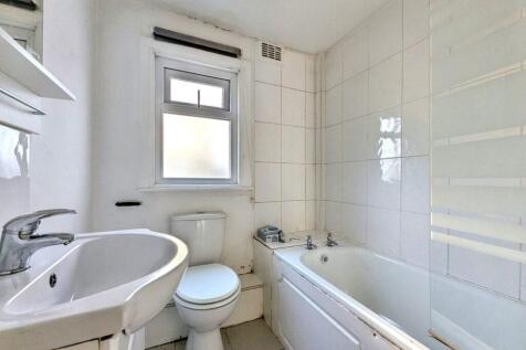 Vancouver Road - Bathroom