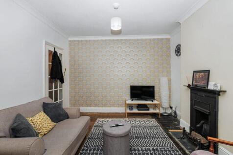 Melton Road - Lounge