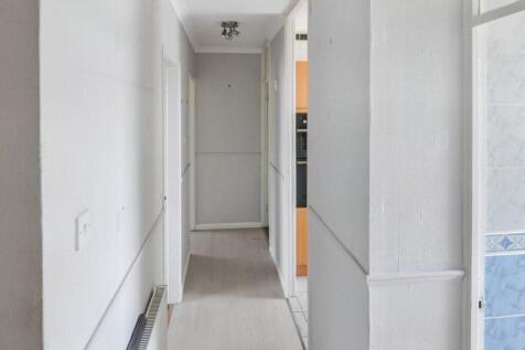 Sunbury Road- Hall