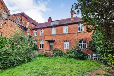 Hawthornden Manor - Garden
