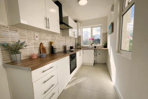 Derbyshire Lane- Kitchen