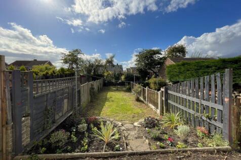 Derbyshire Lane- Garden
