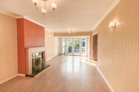 Grosvenor Avenue- Lounge