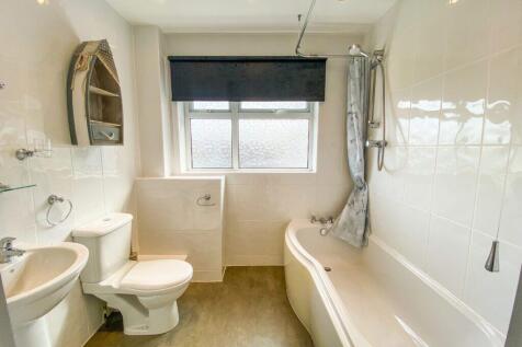 Grosvenor Avenue-Bathroom
