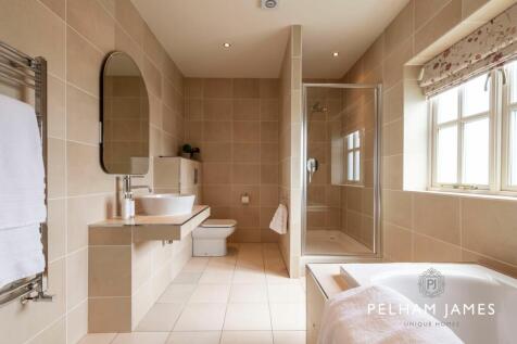 Family Bathroom, Corner House, Ketton