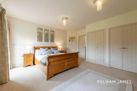 Principal Suite, Corner House, Ketton