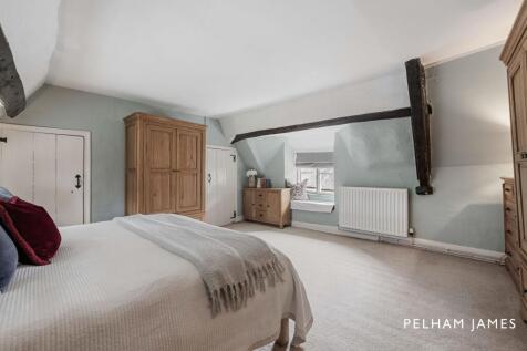 Principal Bedroom, 8 Barnsdale, Great Easton