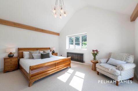 Principle Suite - Laburnum, Barnack