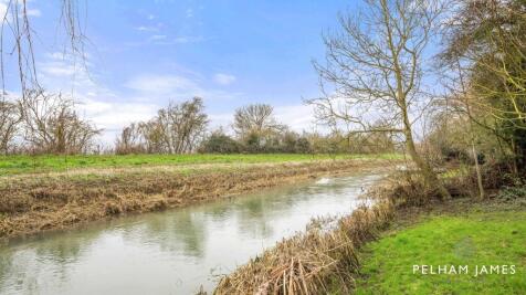 River Views - 170 Eastgate, Deeping St James