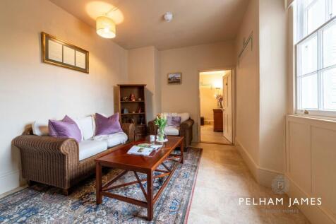Guest Suite Dressing Room, Alwalton Hall