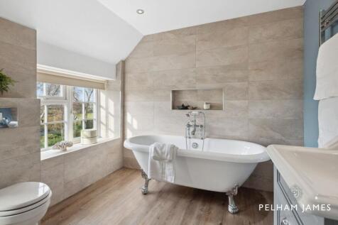 Bathroom, The Old Well House, Ufford