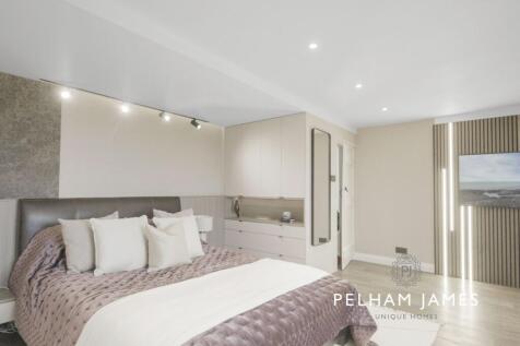 Principal Suite, The Old Well House, Ufford