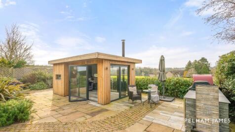 Garden Room, The Old Well House, Ufford