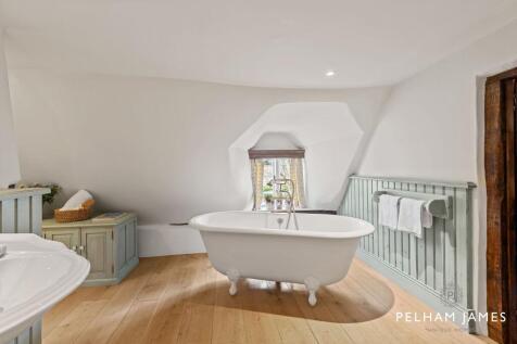 Bathroom, 24 High Street, Maxey