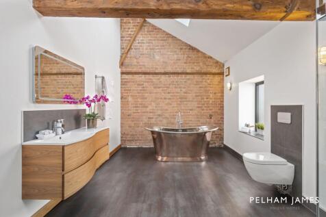 Principal En Suite, St Pega&#39;s Granary, Peakirk