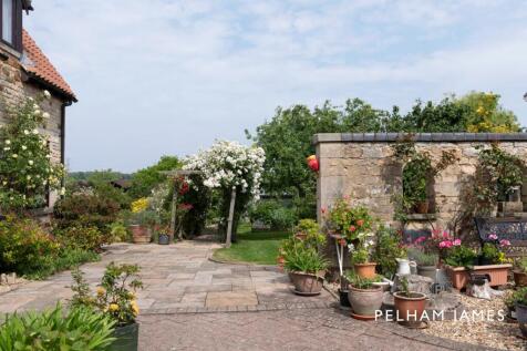 Garden, Lucklaw House, Swayfield