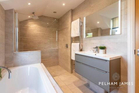 Bathroom, Cayman House, Barnack