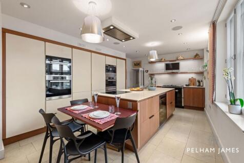 Kitchen/Breakfast Room, Crestwood, Stamford