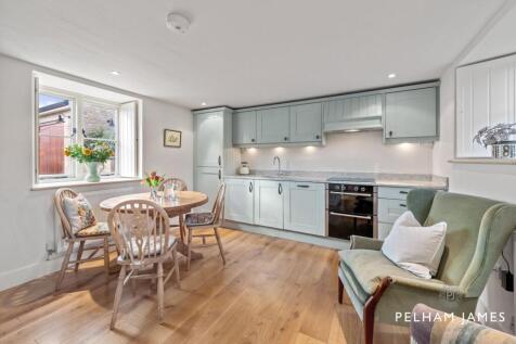 Annexe, Crestwood, Stamford