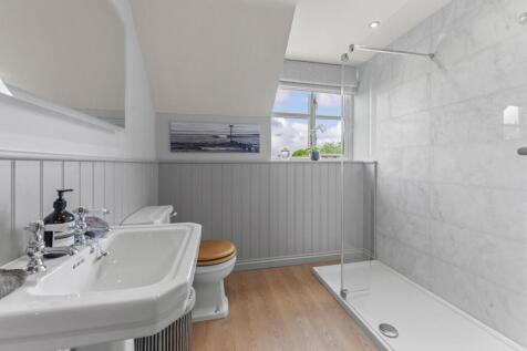 Shower Room, Cherry Holt, Irnham