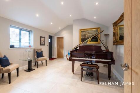 Music Room, Winston House, Langham