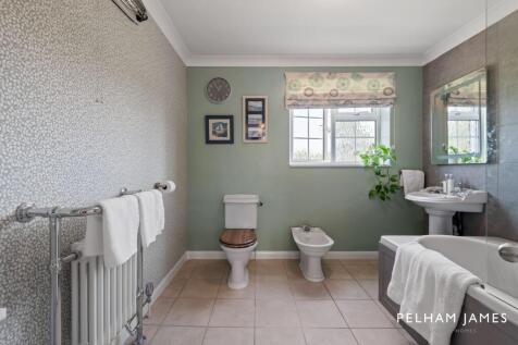 Family Bathroom, Portland House, Tallington
