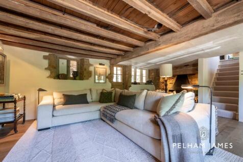 Sitting Room, Lapwing House, Lyddington